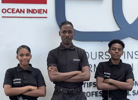 Elèves du lycée professionnel Saint-François-Xavier d'Apprentis d'Auteuil Océan Indien