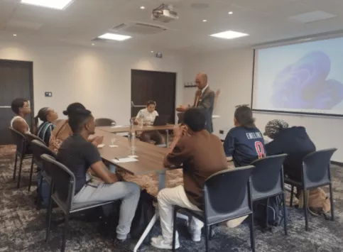 Visite et présentation des métiers de l’hôtellerie, tourisme et restauration à l’hôtel Radisson Blu 